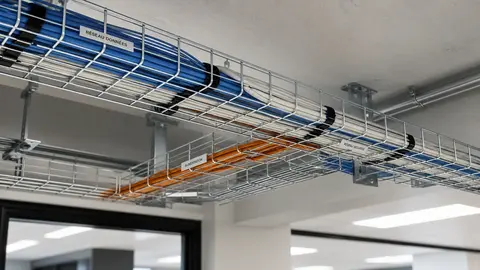 Chemin de câble, comment choisir sans rater l'installation
